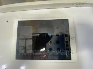 Apple iPad 10.2 (2020) 128 GB Gray