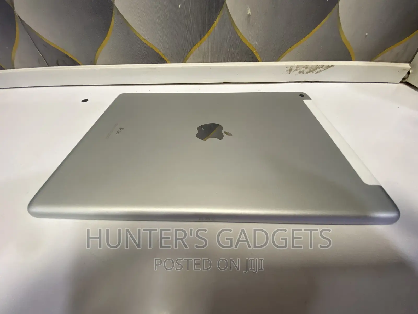 Apple iPad 10.2 (2020) 128 GB Gray