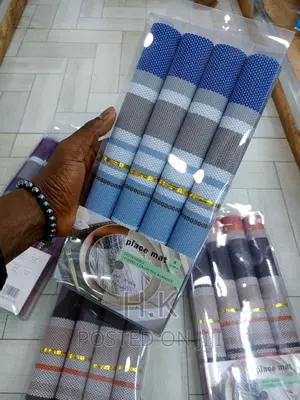 4pc Set of Table Mats