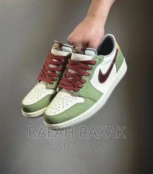 Original Nike Jordan 1 Low Retro OG (Year of the Dragon)
