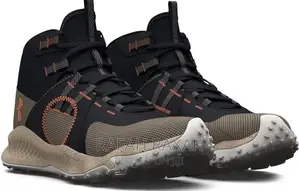 Original Men’S Under Armour Charged Maven Trek Sneaker Boots