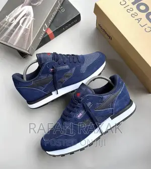 Original Unisex Blue Reebok Classic Sneaker