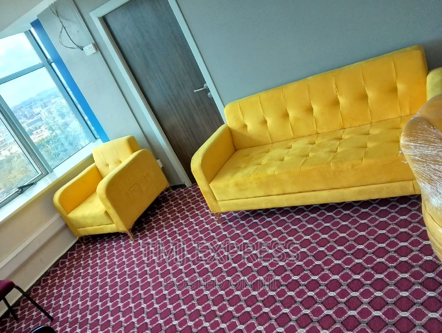 4 Seater Sofa Set