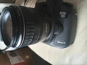 Canon Eos 5d Mark Iii Body