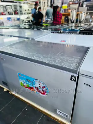 SAYONA 400litres Chest/Deep Freezers \\ SILVER 