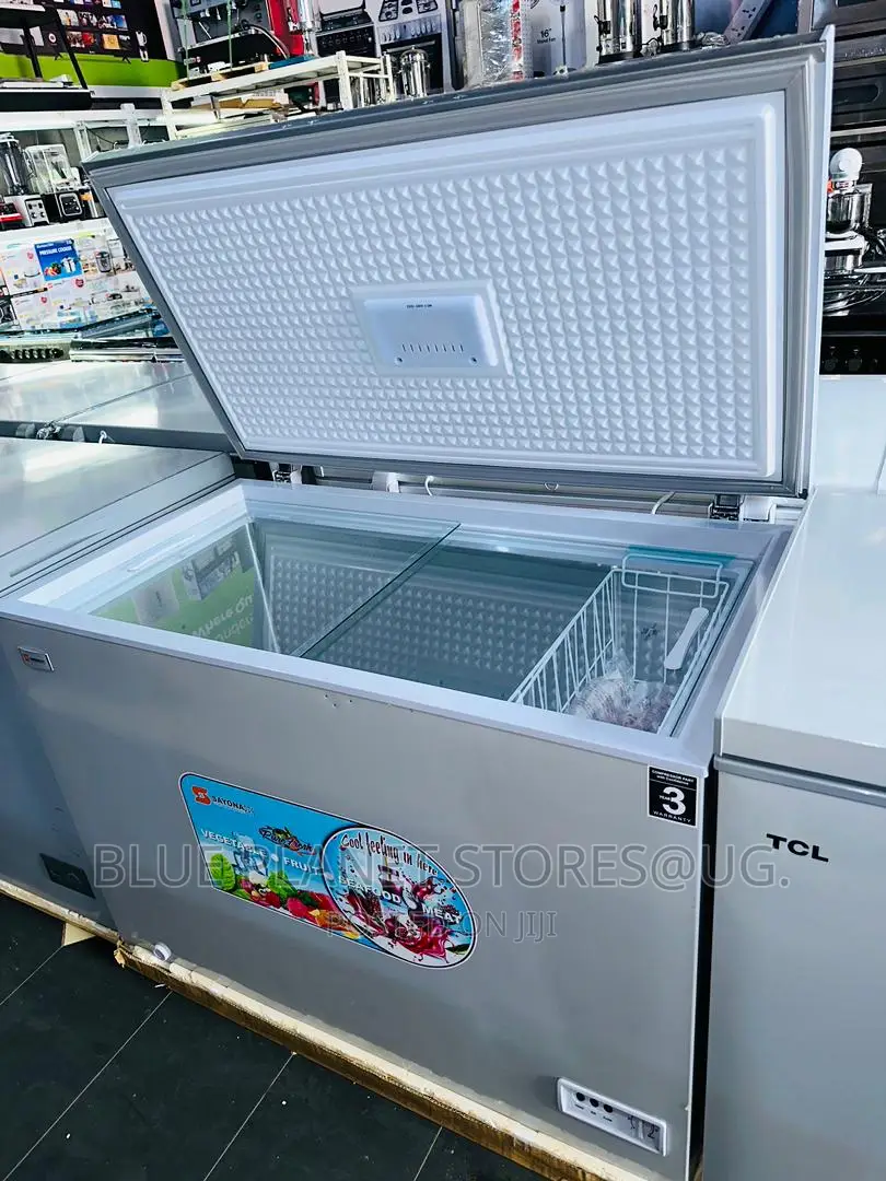 SAYONA 400litres Chest/Deep Freezers \\ SILVER 