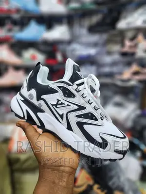 Louis Vuitton Tatic Sneakers