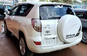 Toyota RAV4 2008 White