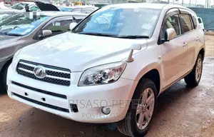 Toyota RAV4 2008 White