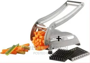 Saachi Bundle of Saachi 3L Deep Fryer and Potato Chipper