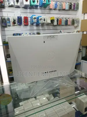 New Desktop Computer HP 4GB Intel Core I3 SSD 256GB