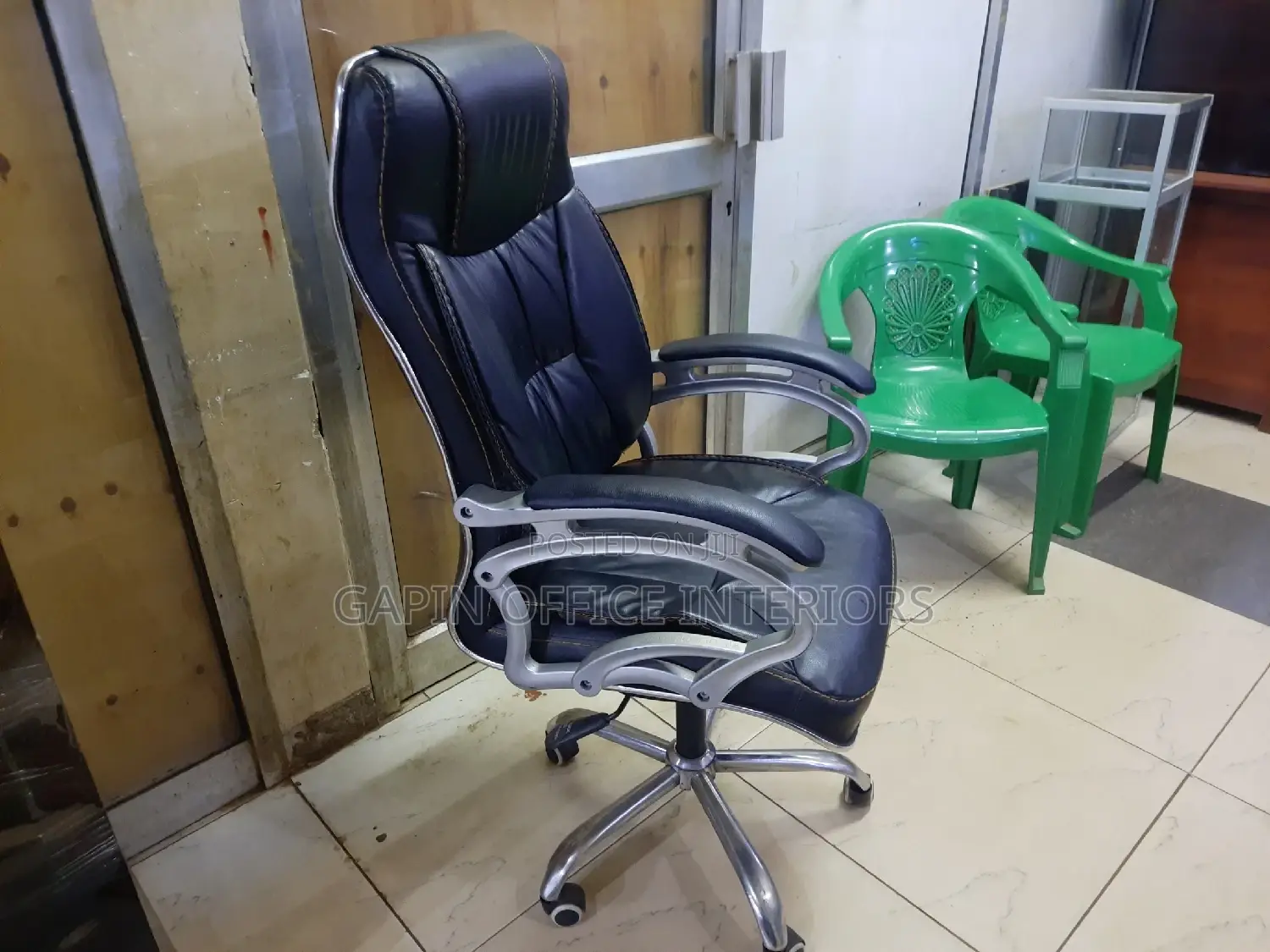 Adjustable Office Chair
