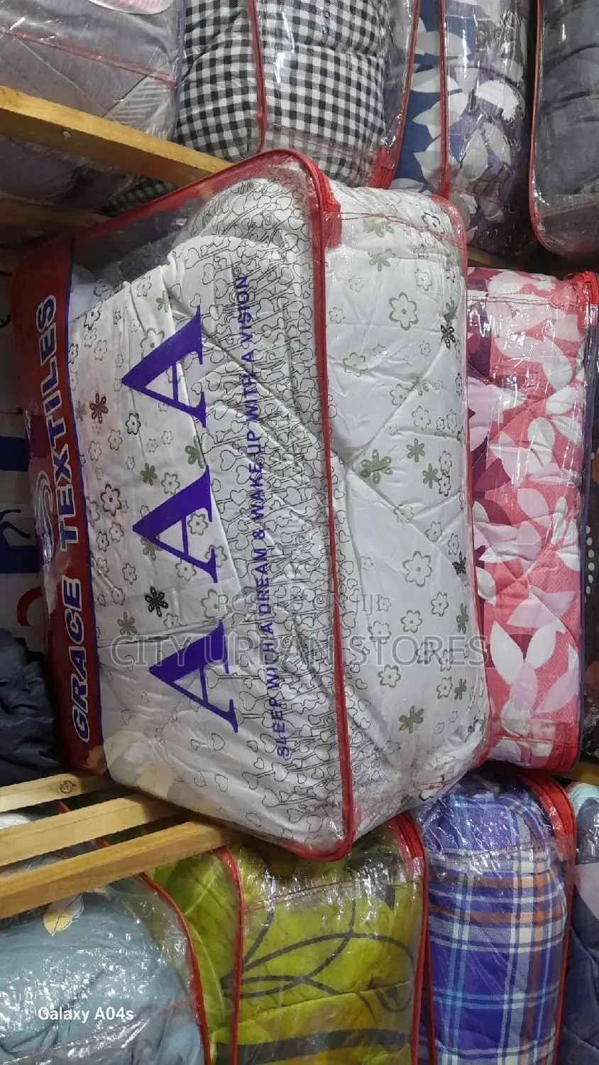 AA Luxury Bedcover