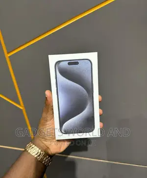 New Apple iPhone 15 Pro 256 GB Blue