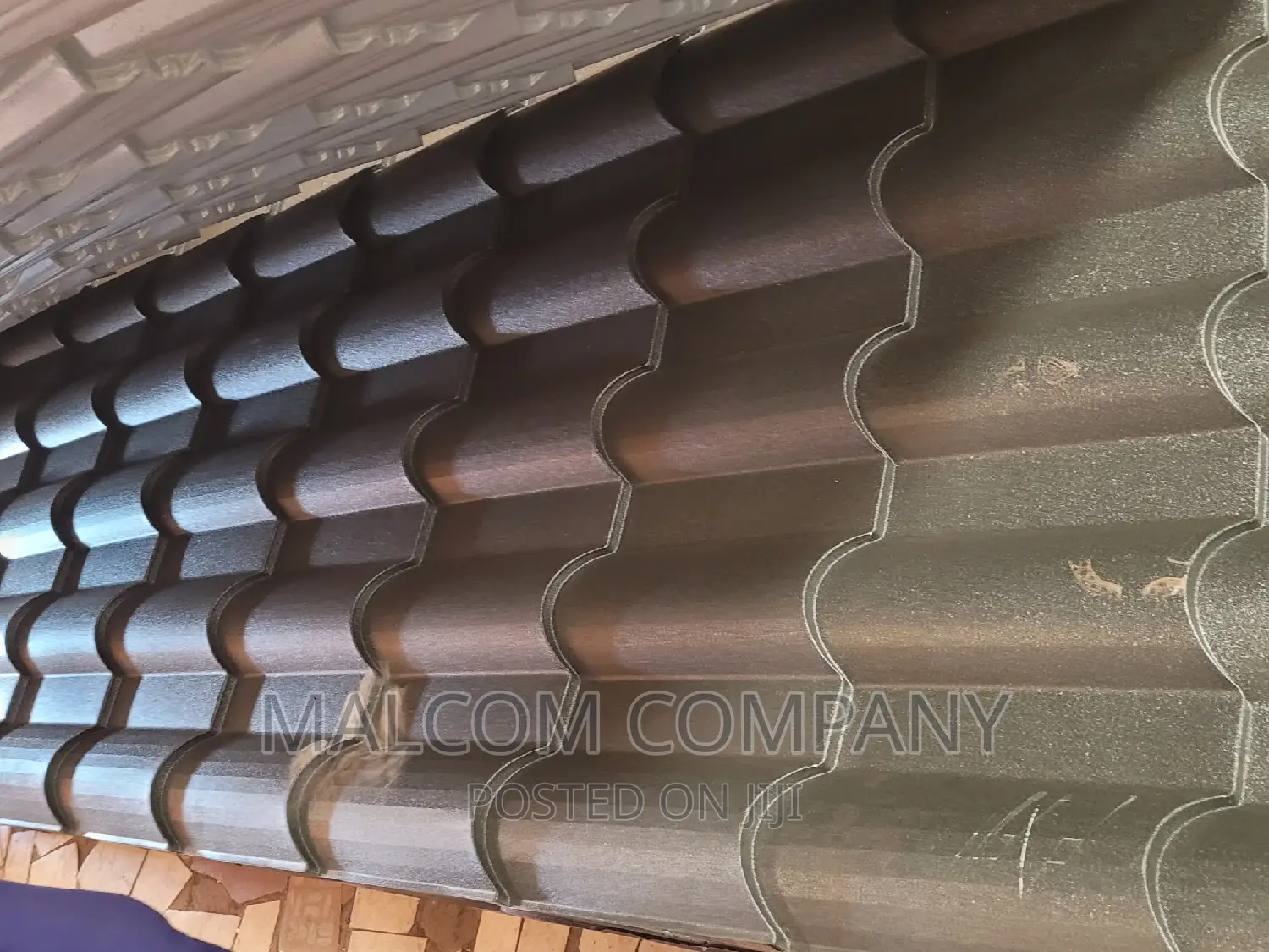 Romantile Roofing Iron Sheets 3ftby10ft Gauge 28