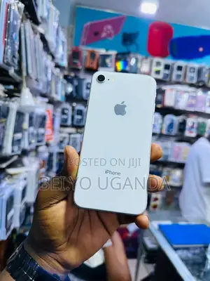 Apple iPhone 8 64 GB White