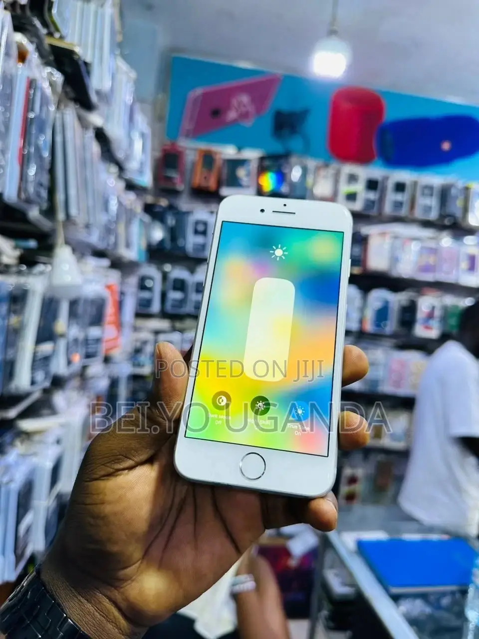 Apple iPhone 8 64 GB White