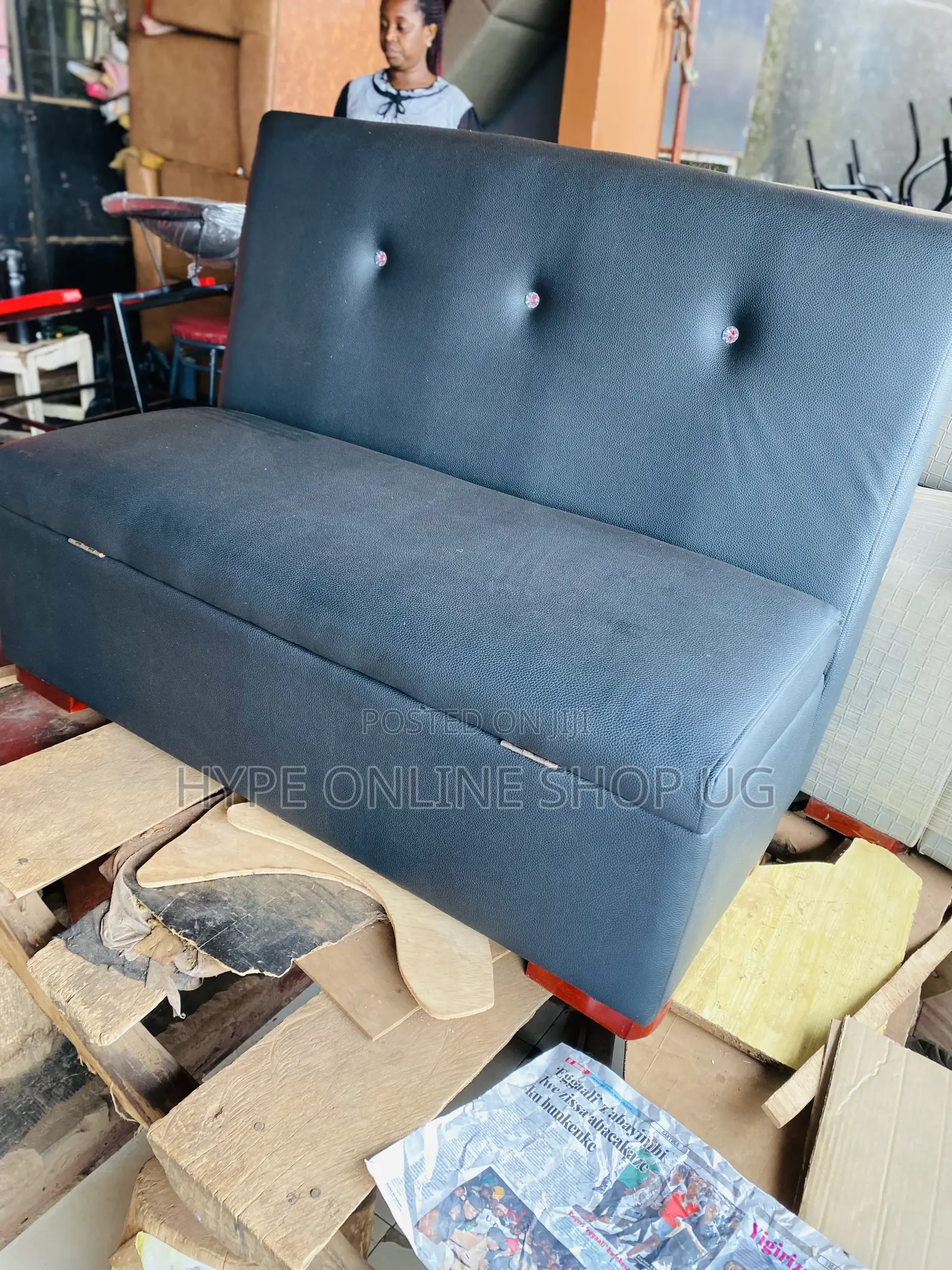 Black Comfortable Chairs Ug
