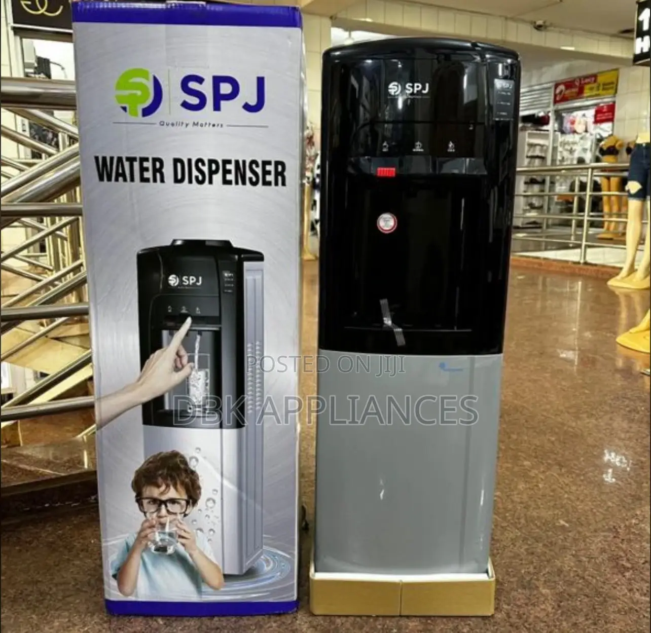 SPJ 3taps Water Dispenser Hot Cold With a Refrigerator