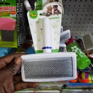 Pet Combing Brush.