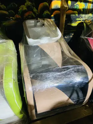 Hair Shower Boss Chairs