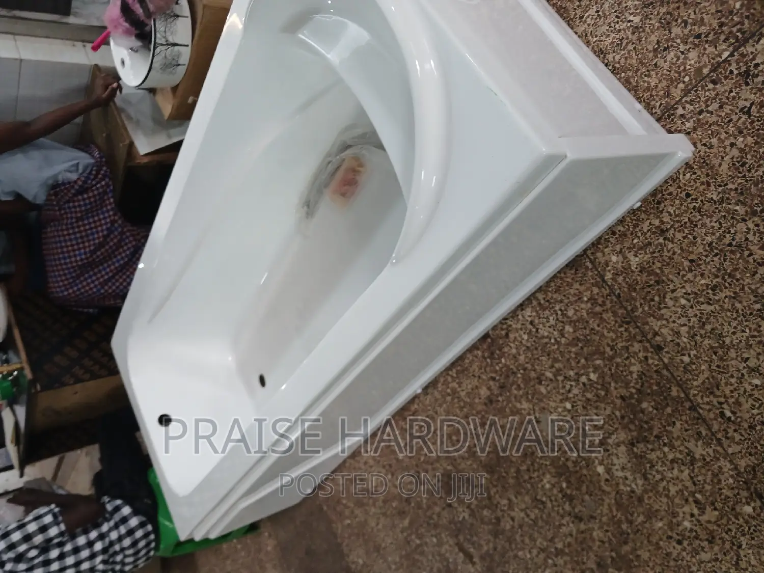 Inbuilt Bathtab