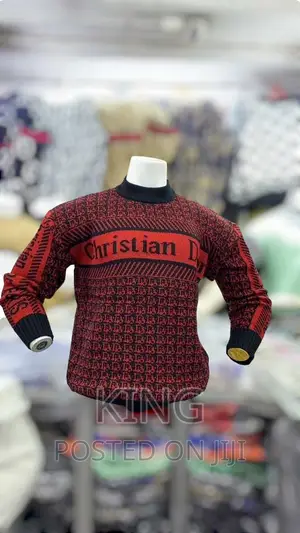 Bezoe Sweater