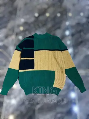 Neat Sweater/Cardigan