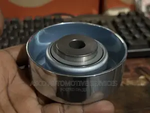 Metallic Roller Bearing for Pajero Bitama. Koyo Brand