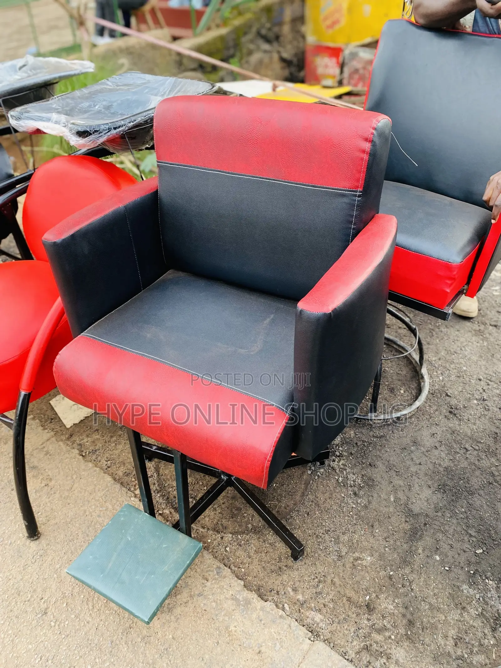 Barber Chair Center Ug