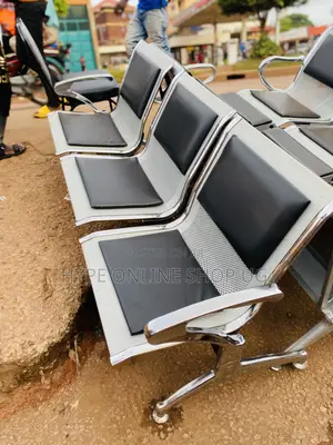 Comfortable Soft Waiting Chairs Ug