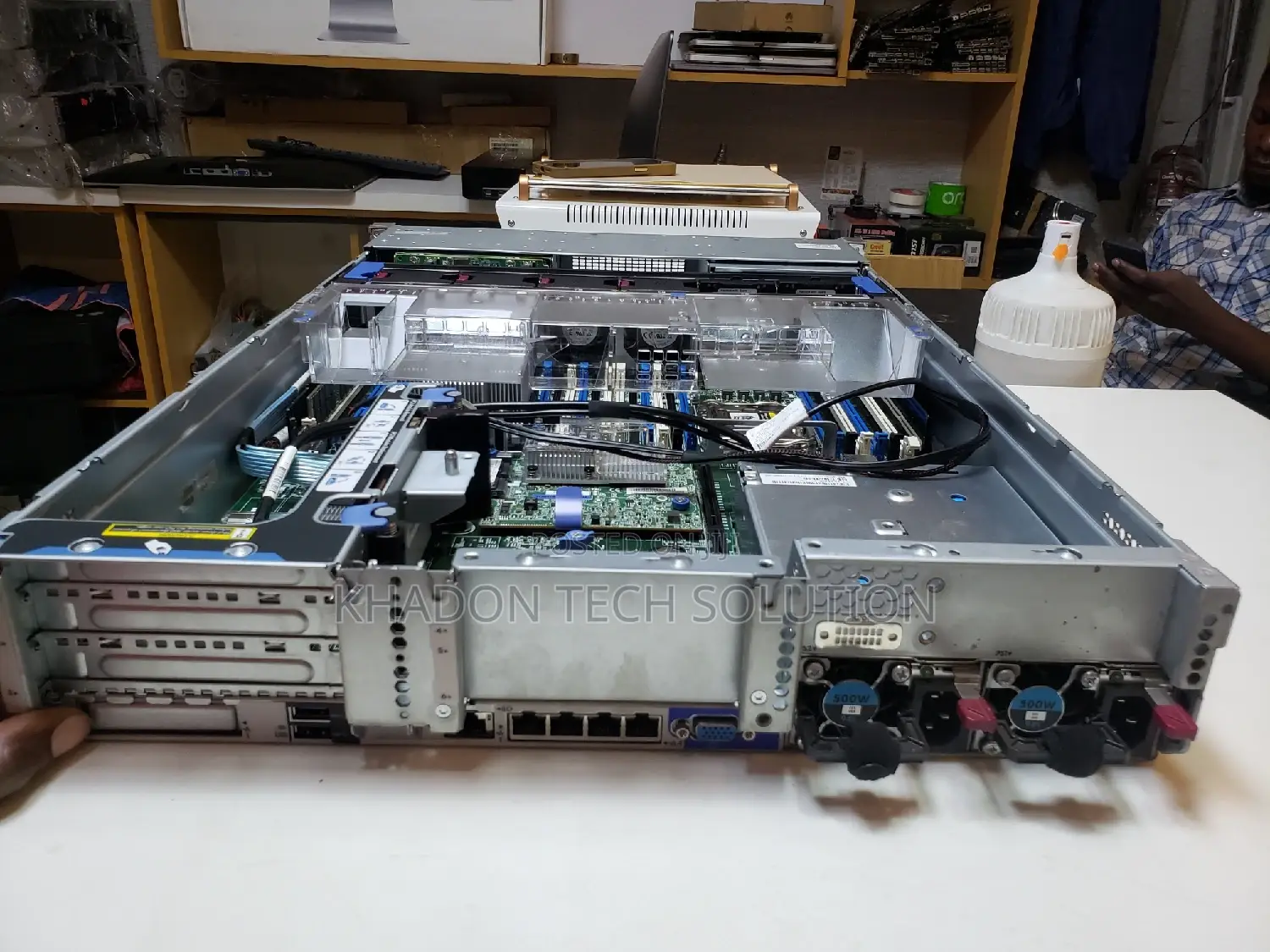 Server HP ProLiant DL 96GB Intel Xeon HDD 2T