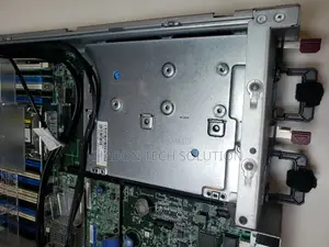 Server HP ProLiant DL 96GB Intel Xeon HDD 2T