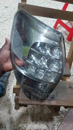 Rav4 2004 - 2008 White Rearlight