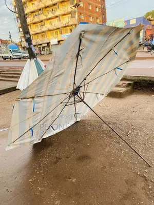 Wide Umbrellas