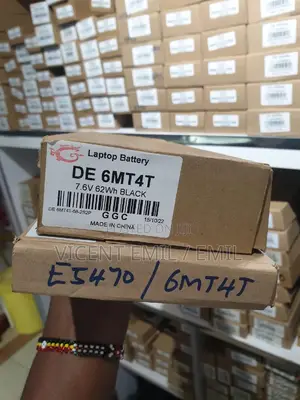 Dell Battery E5470 Latitude E5450, E5470, E5550, 6mt4t
