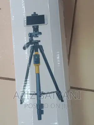VCT-5208 Tripod With Bluetooth Remote For SMRTPH And DSLR