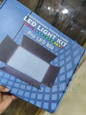 LED Light Kit Varicolor/Pro LED 800 Photo Video Light Kit