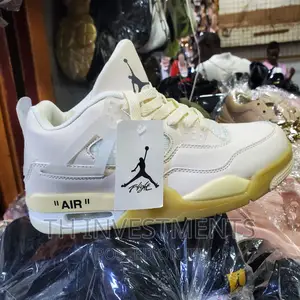 Air Max Star Shoes.