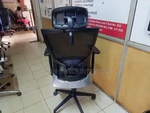 Back Mesh Office Chair With Headrest