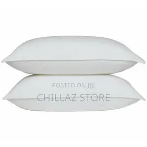 Pair of Big Fibre Pillows – White