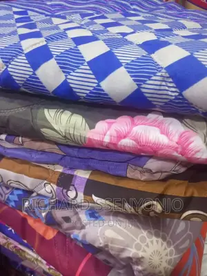 Small Duvets for Kids and Visitors