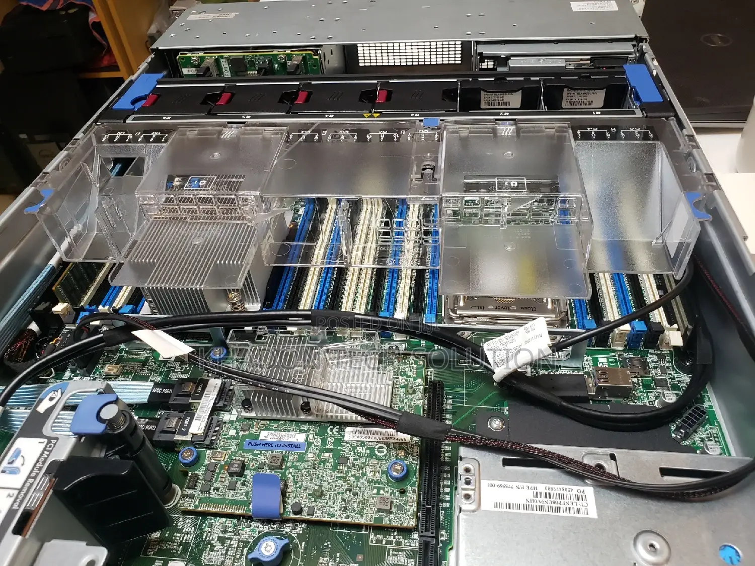 Server HP ProLiant DL 96GB Intel Xeon HDD 2T