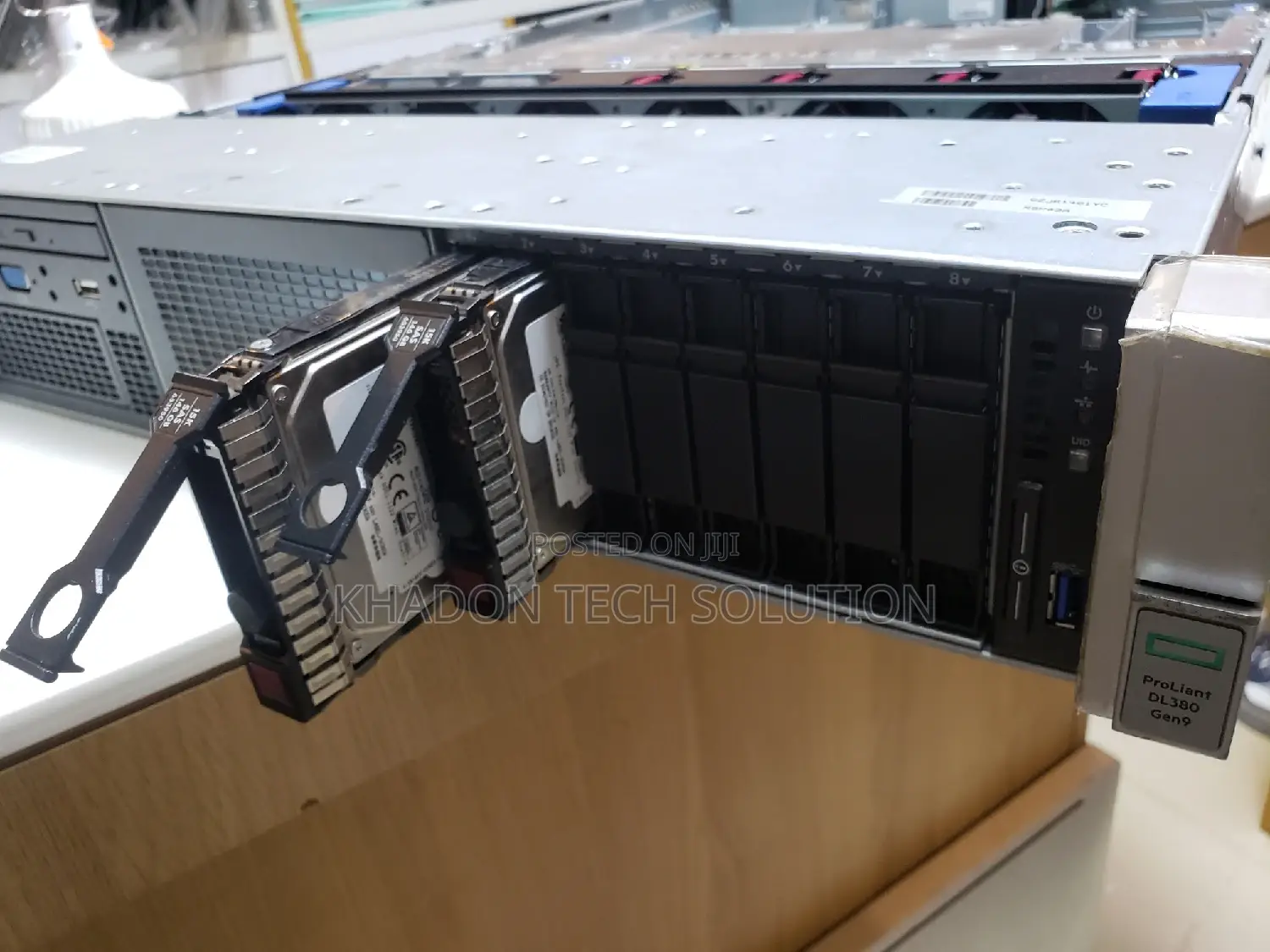 Server HP ProLiant DL 96GB Intel Xeon HDD 2T