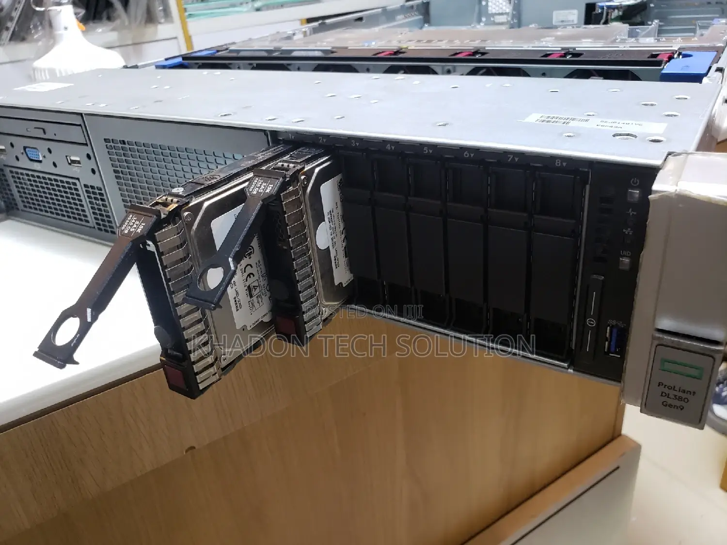 Server HP ProLiant DL 96GB Intel Xeon HDD 2T