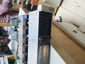 Server HP ProLiant DL380 Gen9 16GB Intel Xeon HDD 2T