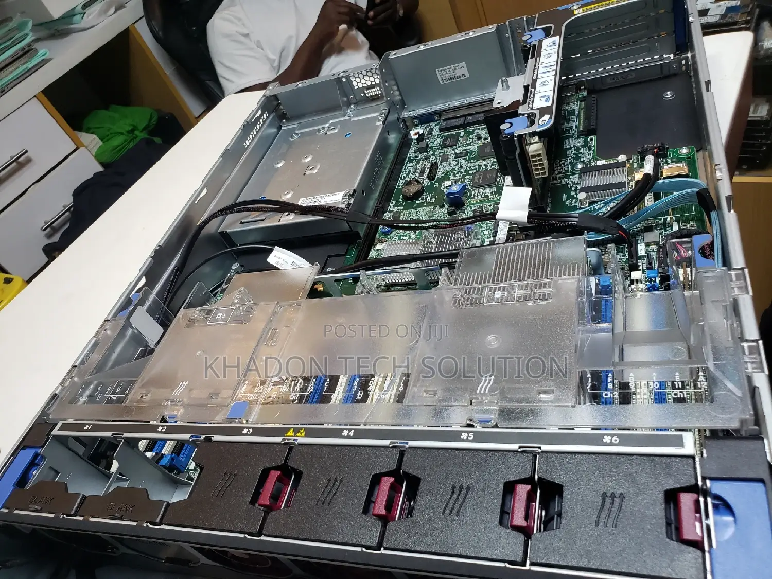 Server HP ProLiant DL 96GB Intel Xeon HDD 2T