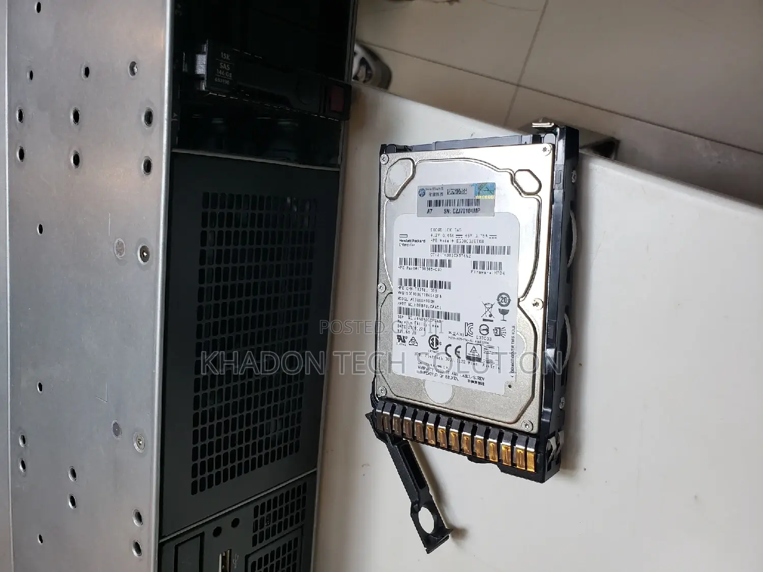 Server HP ProLiant DL 96GB Intel Xeon HDD 2T