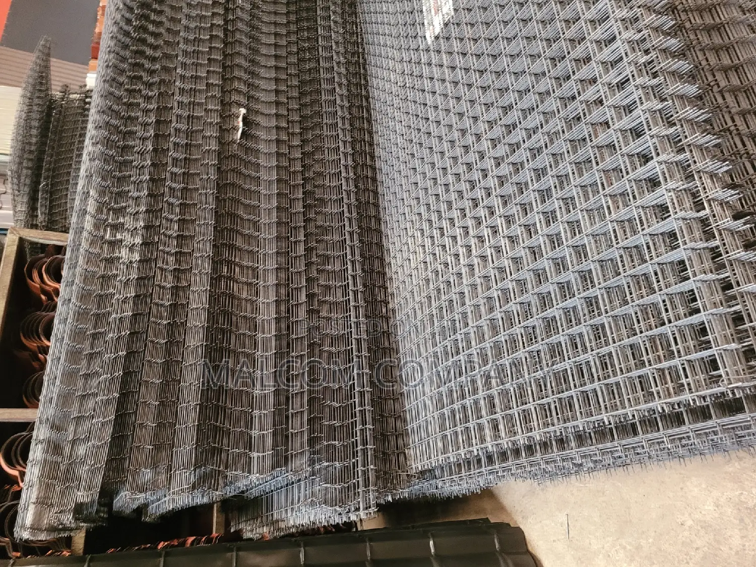 Wire Mesh Guage 8 ( 4ftby8ft) Roofing Company)