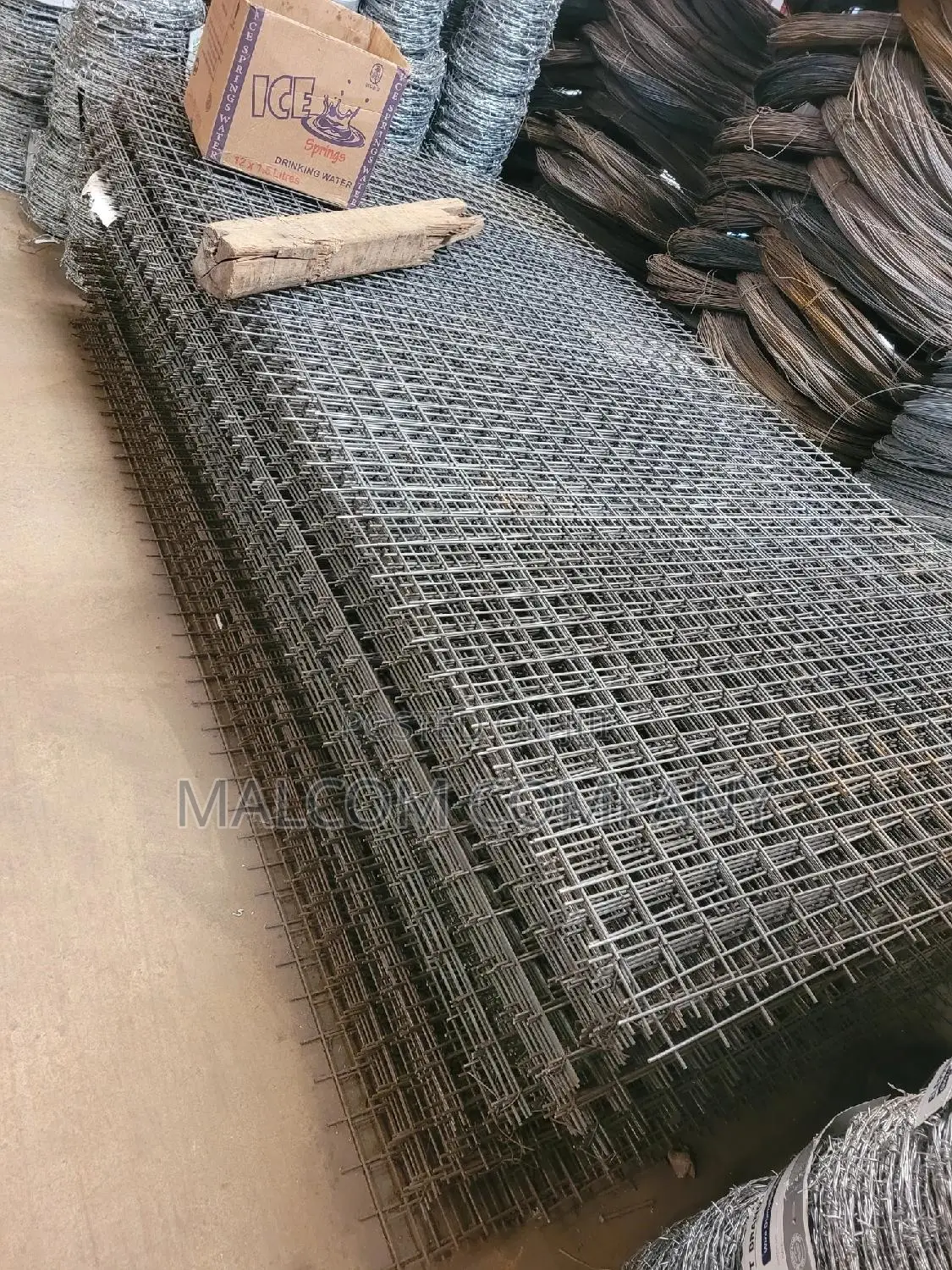 Barbed Wire Wholesaler 400m